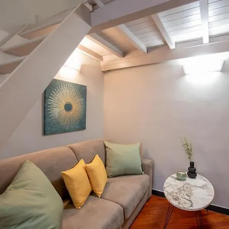 Incantevole Loft Nel Cuore Di Lägenhet