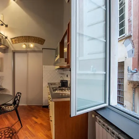Incantevole Loft Nel Cuore Di Lägenhet Genua