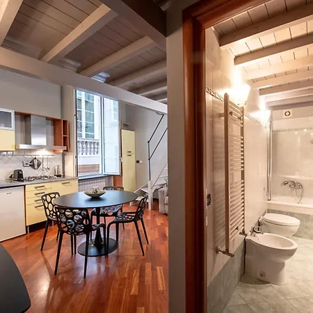 Urban Style Downtown Metro & Aquarium 300m Away Apartment
