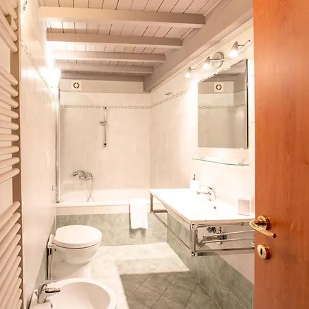 Urban Style Downtown Metro & Aquarium 300m Away Apartment *