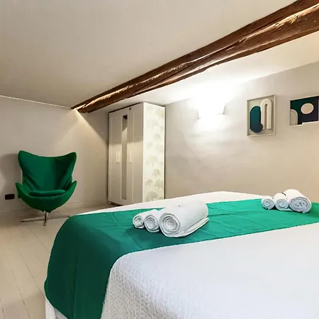 Urban Style Downtown Metro & Aquarium 300m Away Apartment